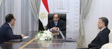 السيسي يوجه بمواصلة العمل المكثف لتنشيط قطاع السياحة استثمارا لمقومات مصر السياحية
