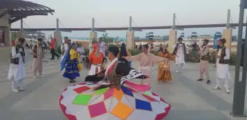 قصور الثقافة تختتم مشاركتها الحافلة بمهرجان العلمين