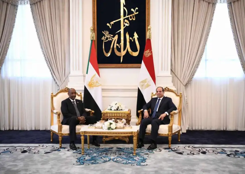 البرهان يوجه التحية لمصر لاستضافتها السودانيين: نخوض حربا مدمرة