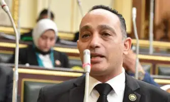 سؤال برلماني للحكومة عما يثار عن توقف مصر عن منح التأشيرات في المطار لمواطني عدة دول