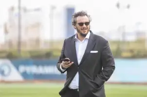رئيس بيراميدز: جاهزون لكتابة التاريخ.. ونملك أكثر من فريقين