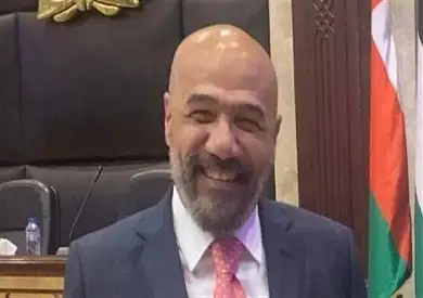 أيمن ونس: قدمت استقالتي احتجاجًا على طريقة التعامل مع منطقة المقابر التاريخية