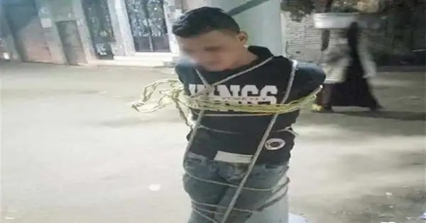 كنا بنهزر.. اعترافات المتهمين بتقييد طالب بعمود إنارة وتصويره بالقاهرة