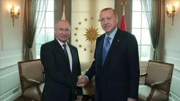 الرئاسة التركية: أردوغان يلتقي بوتين غدا الاثنين في سوتشي