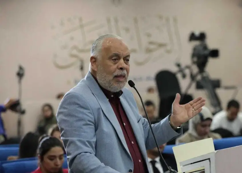 الحوار الوطني.. أشرف زكي يطالب بوقف غلق المسارح الخاصة