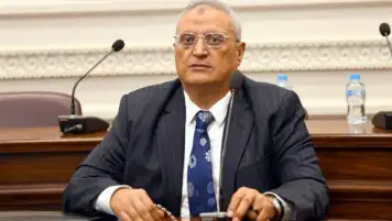 برلماني يشيد بخطة " التعليم " لصيانة المدارس ويؤكد قدرة الأبنية التعليمية علي الانجاز السريع