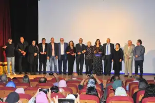 مسرح الهواة يكرم رشوان توفيق ومنال سلامة وعبد الغني داوود وضياء عبد الخالق