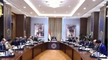 رئيس الوزراء يستعرض مخططات المرافق بالمنطقة الاقتصادية لقناة السويس خلال المرحلة المقبلة