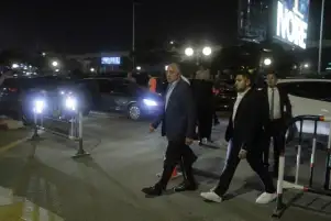 العامري فاروق وأبو ريدة ضمن الحاضرين عزاء تيسير الهواري