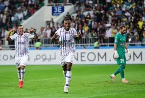 العين الإماراتي يفتتح مشواره الآسيوي بفوز مثير خارج الديار