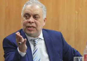 أشرف زكي: لقاء مرتقب مع البلشي لوضع بوتوكولات ومعايير التعامل بين الفنانين والصحفيين والنقاد
