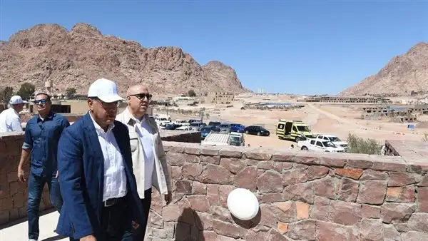 تطوير طريقي شق الثعبان وطابا - نويبع» بطول 74 كيلومترا