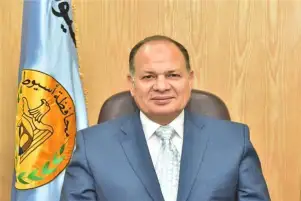 محافظ أسيوط يتابع تنفيذ مشروعات الخطة الاستثمارية 2023- 2024 بالمراكز والأحياء