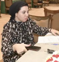 النائبة أميرة صابر توقع نموذج تزكية لفريد زهران لترشحه في الانتخابات الرئاسية
