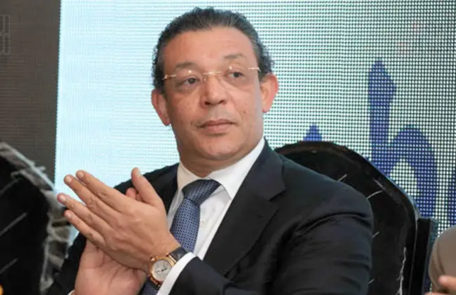 حازم عمر يتقدم باستقالته من مجلس الشيوخ استعدادا للترشح بالانتخابات الرئاسية