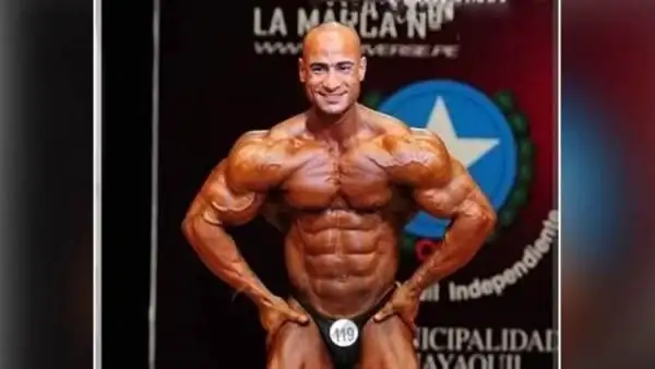 الرئيس السيسي يوجه بعلاج بطل مصر والعالم في كمال الأجسام