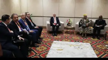المستشار الدكتور حنفي جبالي يلتقي رئيسي غرفتي برلمان جنوب أفريقيا