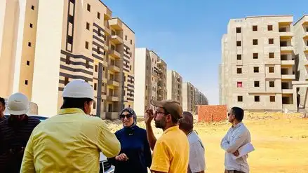 وزير الإسكان يتابع تنفيذ 2064 وحدة سكنية بمبادرة سكن كل المصريين بمدينة السويس الجديدة