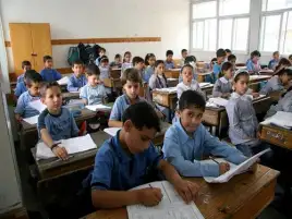 اليوم انتظام الدراسة بجميع مدارس الجمهورية