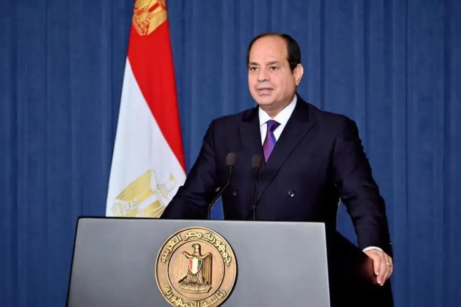 الرئيس السيسي يوفد مندوبا للتعزية في وفاة المهندس حسين عفيفي ربيع