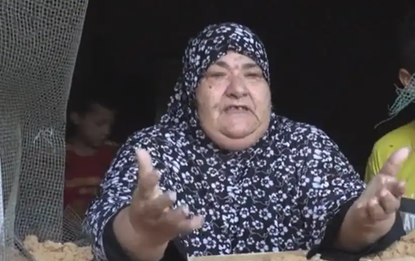 فيديو.. فلسطينية ترفض الرحيل رغم القصف الإسرائيلي العنيف: سأبقى هنا حتى يأتيني الموت