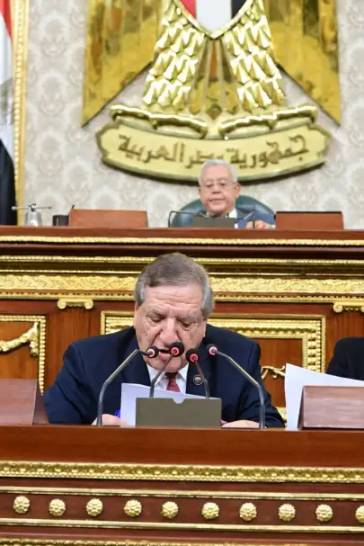 النائب مصطفي سالم يوجه طلب إحاطة بشأن طرح أعمال قيمتها 455 مليون جنيه في مستشفي سوهاج الجامعي وإلغائها بعد شهرين من الإسناد