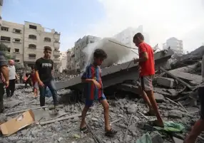 إيران تحذر إسرائيل من موجة صدمة أخرى إذا لم توقف الفظائع في غزة