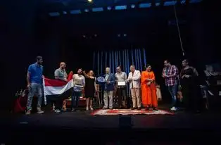مشاركة مسرحية اعترافات زوجية بالمهرجان الثقافي في الجزائر