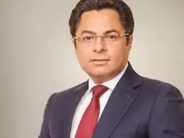 خالد أبو بكر: وقفة المصريين أمام معبر رفح حاجة تشرف.. ومفيهاش غلطة