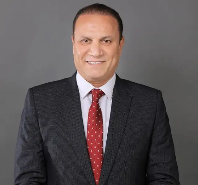 النائب زكي عباس: كلمة السيسي بقمة القاهرة للسلام حملت رسائل هامة للعالم أبرزها حل الدولتين ورفض التهجير القسري للفلسطينيين