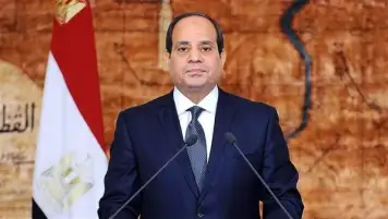 السيسي يتقدم الجنازة العسكرية للواء محمد أمين نصر مستشار رئيس الجمهورية للشئون المالية