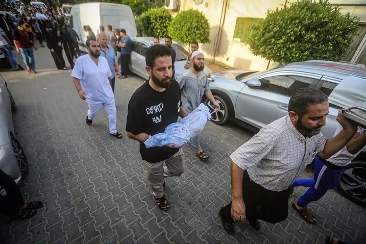 رئيس وزراء ماليزيا: جريمة قتل الفلسطينيين الأبرياء في غزة يجب أن تتوقف فورا