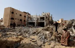 وزيرا خارجية السعودية والدنمارك يبحثان خطورة استمرار التصعيد العسكري في غزة