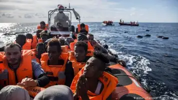1622 مهاجرا يصلون إلى جزر الكناري خلال أربعة أيام
