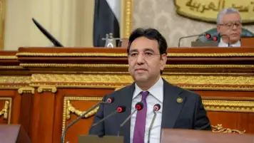 النائب أيمن محسب يطالب بتنمية الصادرات المصرية لأفريقيا.. ويؤكد علي أهمية مكاتب التمثيل التجاري في دراسة الأسواق الخارجية