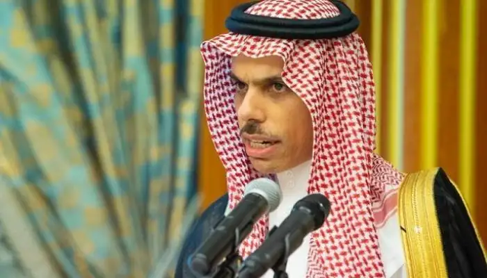 وزير الخارجية السعودي يجري اتصالا هاتفيا مع نظيره الأوكراني