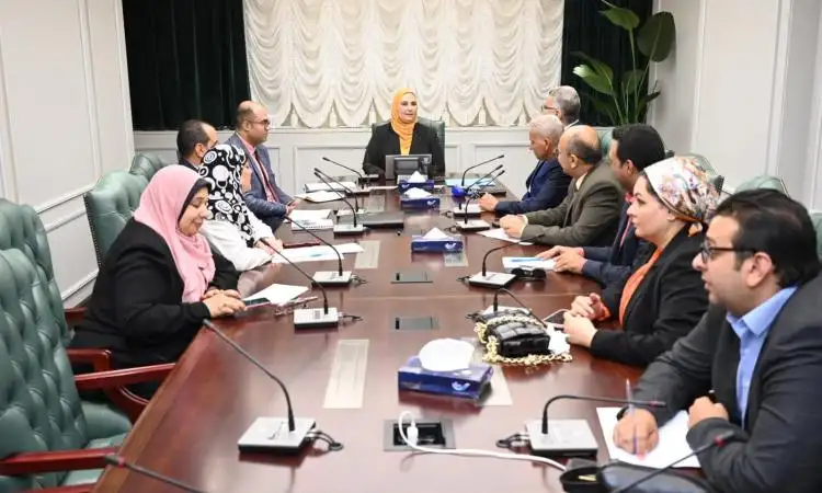 القباج تتابع موقف ميكنة منظومة الرعاية ومتابعة أوضاع المؤسسات الحرجة