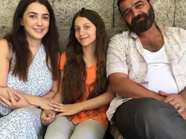 «نزوح» يحصد جائزة أفضل فيلم روائي طويل في الشارقة السينمائي الدولي للأطفال والشباب