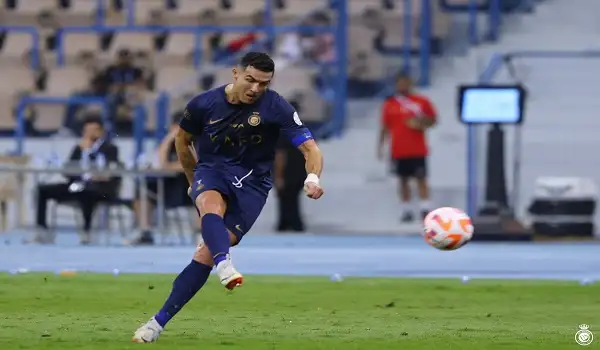 أول تعليق من رونالدو بعد ثلاثية النصر أمام الفيحاء