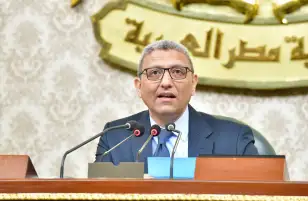 عبد العليم داوود يثير أزمة تحت القبة بسبب شراء مقاعد النواب في مقر المجلس بالعاصمة الإدارية