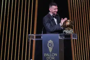ميسي يسجل رقما قياسيا بعد تتويجه بالكرة الذهبية
