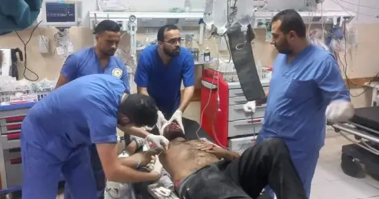 الصحة الفلسطينية: لم يصل مستشفيات الشمال أو الجنوب احتياجاتها الطبية حتى الآن