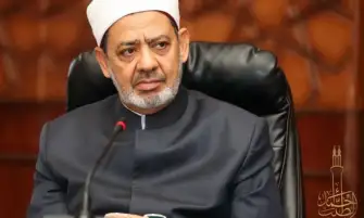 المركز الإعلامي بالأزهر يوضح حقيقة سفر شيخ الأزهر لرفح وإلقاء كلمة من المعبر