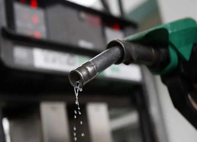 لماذا تم تثبيت سعر السولار في نوفمبر 2023 ؟ وزارة البترول تجيب