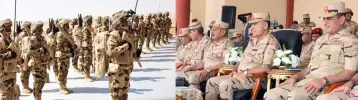 رئيس أركان حرب القوات المسلحة يشهد تنفيذ الجيش الثانى الميدانى لأحد الأنشطة التدريبية