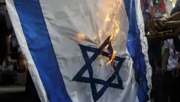 إسرائيل في مأزق.. 230 ألف يهاجرون خارجها و764 ألف يتركون وظائفهم