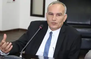 وزير الاتصالات الفلسطيني يؤكد: شعبنا متمسك بأرضه وراح نعمر بلدنا