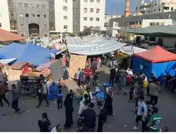 صحة غزة: مسيرات إسرائيلية تقنص كل من يتحرك في ساحات مستشفى الشفاء