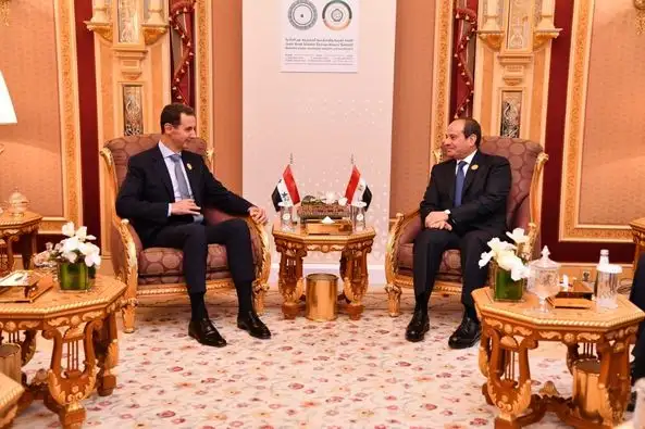 متحدث الرئاسة يستعرض محاور مباحثات الرئيسين السيسي والأسد في الرياض