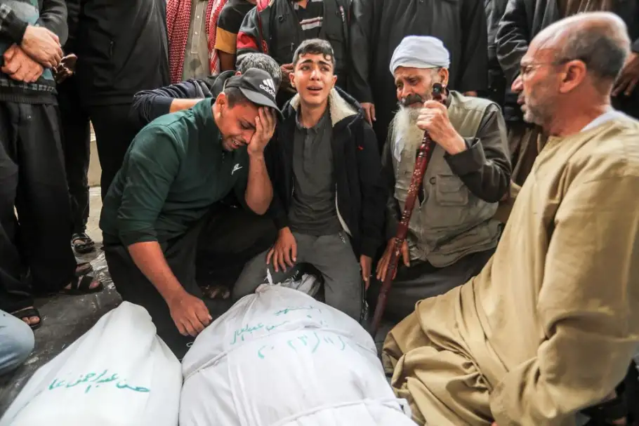 ارتفاع حصيلة الشهداء الفلسطينيين إلى 11180 في قطاع غزة